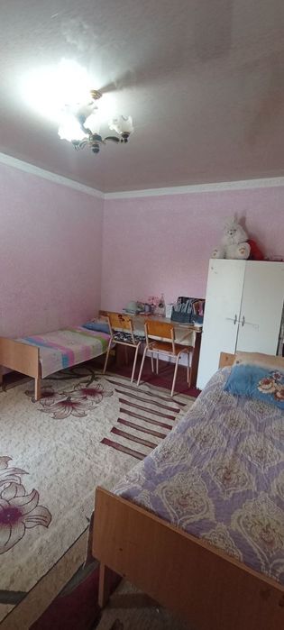 Bostoliq tumani qoshqirgon qishlogida Obod 4a  6.5 sotixli hovli