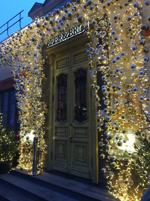 Yangi yil uchun professional bezatish