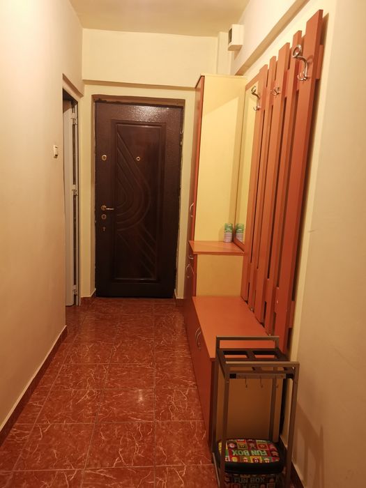 Inchiriez apartament 1 camera