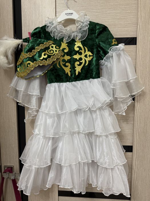 Нарядные платья для девочек