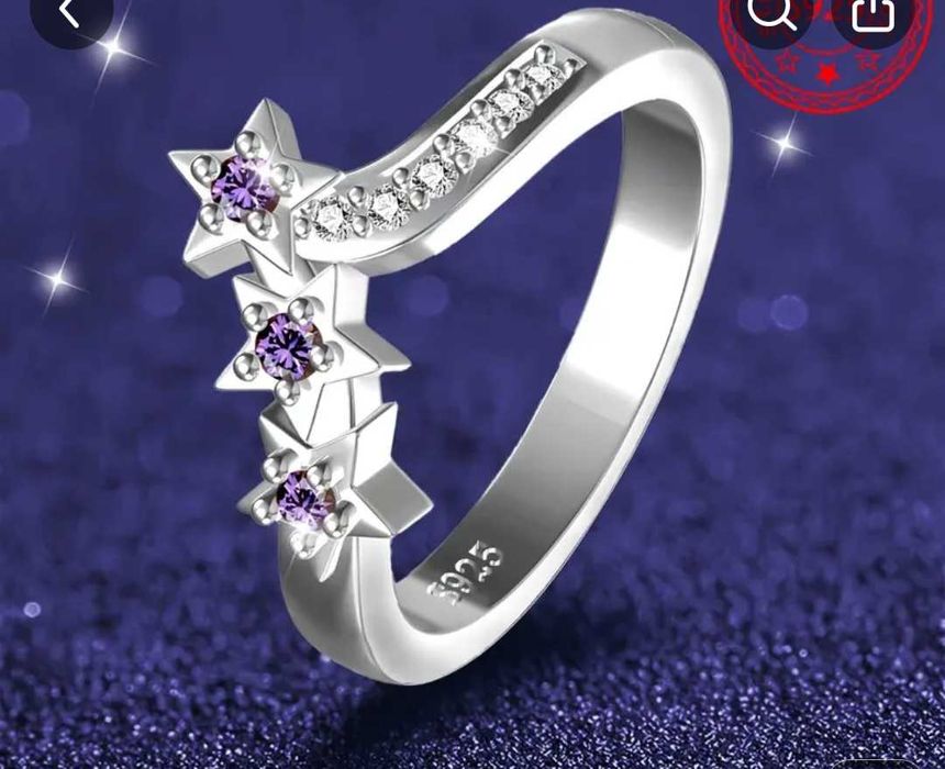 Пръстен с лилави камъни и цирконии