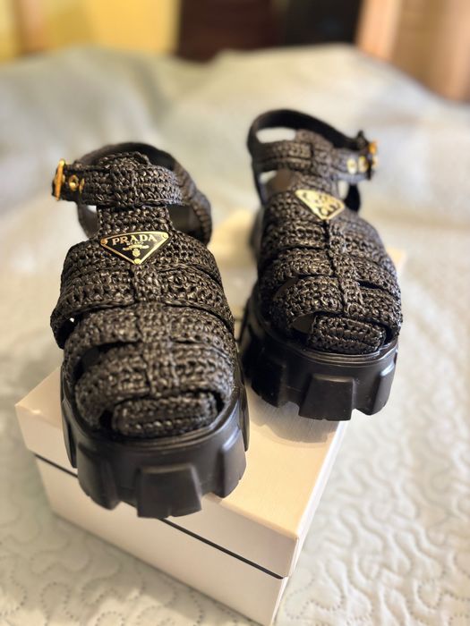 Prada Monolith Crochet Cage Sandals / Сандали 38 номер