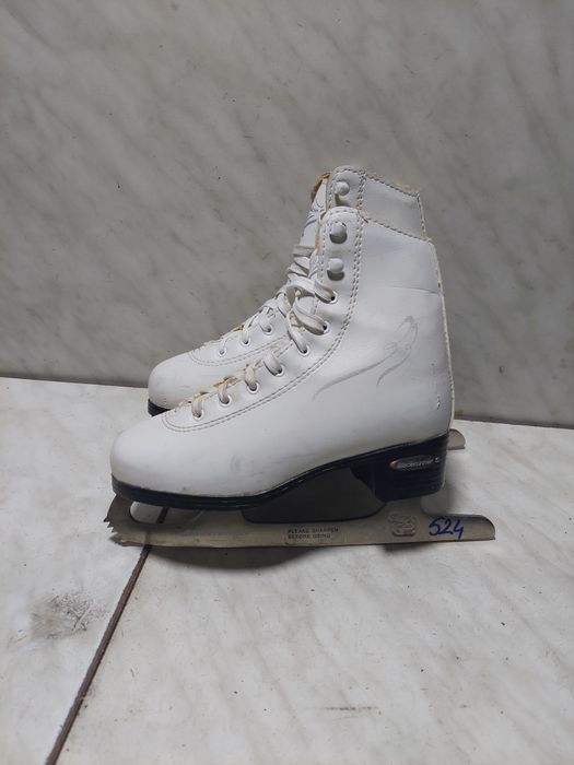 Patine gheata 524 N patinaj artistic  marime eu 33 ( 21 cm)