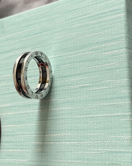 Bvlgari save the children ring ! Super pret !