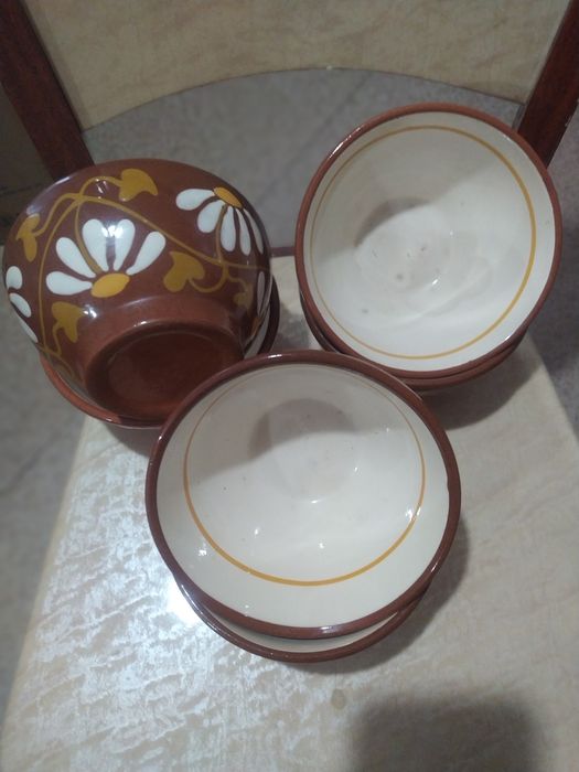 Киромические чашки ,красивые глубокие для первого ,,