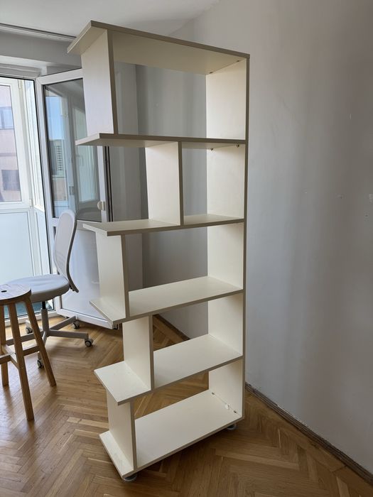 Corpuri biblioteca