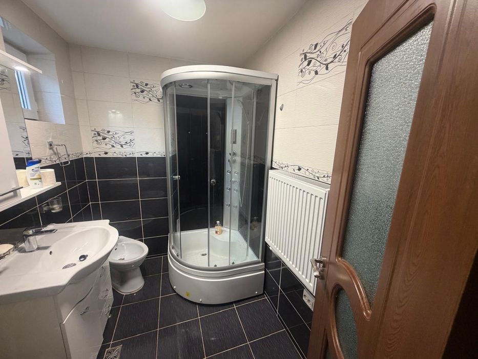 Apartament spre inchiriere