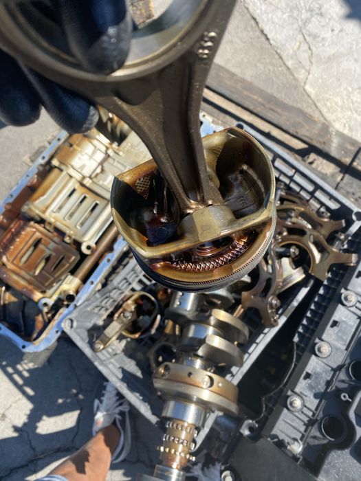 Двигател на части за BMW X5 E70 4.8 355к.с, колянов вал, глави, бутала