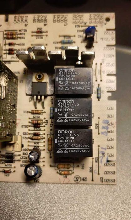 Placa electronica masina de spalat Whirlpool AWM 8125 6kg