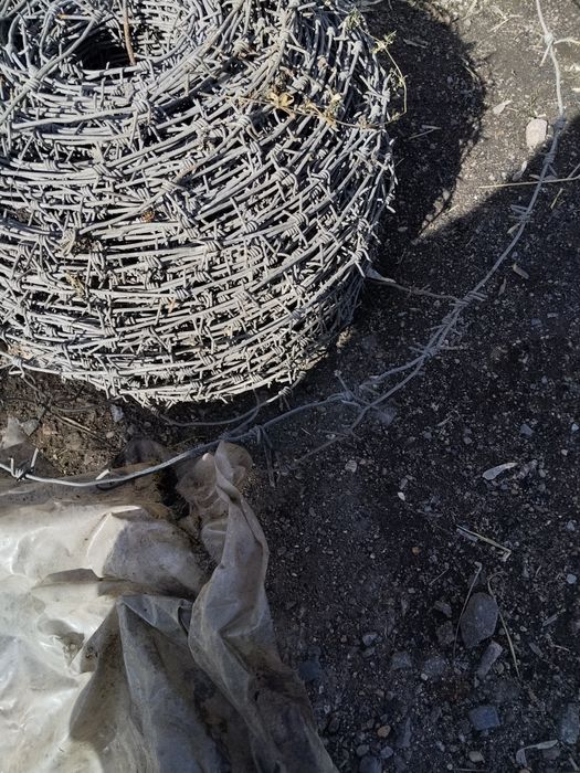 Продам колючую проволоку