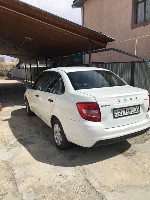 Продам Lada Granta 2019 года