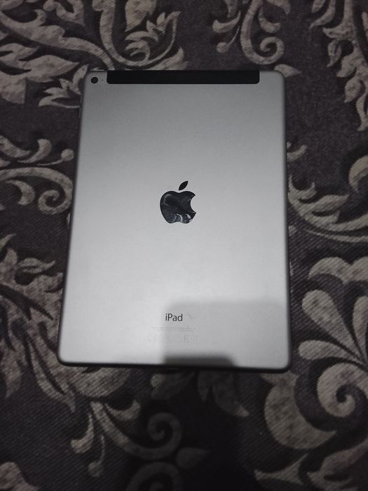 Продам iPad Air 2