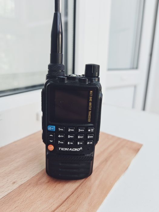 Продам рацию Tidradio H3
