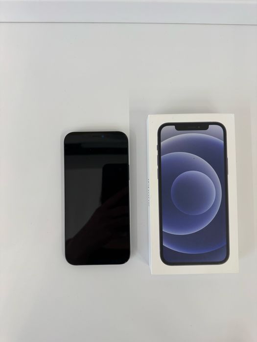 Продам айфон 12 , 64g