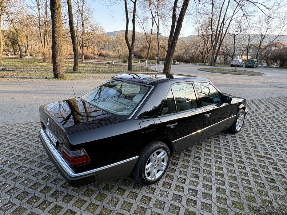 Мерцедес 124 250 турбо дизел