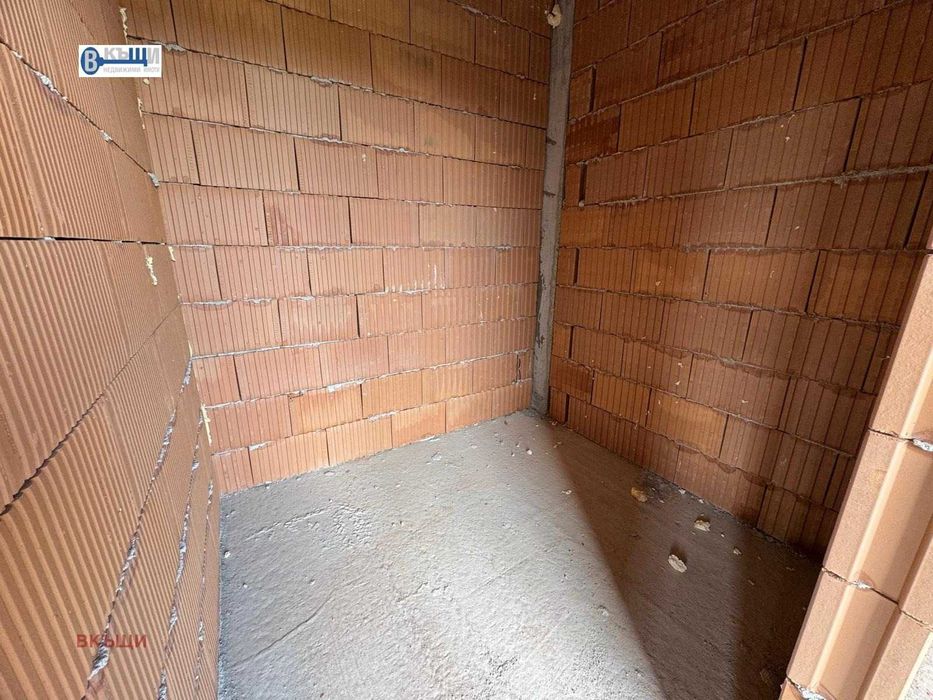 Продава се Двустаен апартамент в Велико Търново, Бузлуджа - 58 кв.м за 1200 €/кв.м - Снимка #4