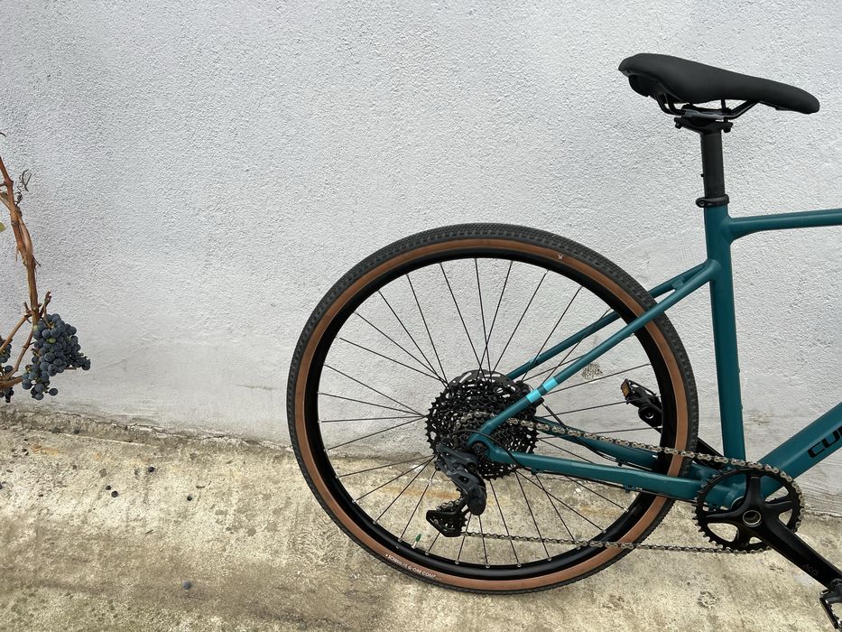 Bicicleta Cube Nuroad One Poseidongreen GRAVEL/cursiera