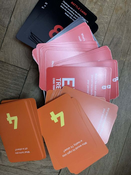 Bored game Talk or Toast sigilat