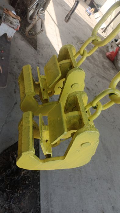 Захват для опалубки. Серьга.