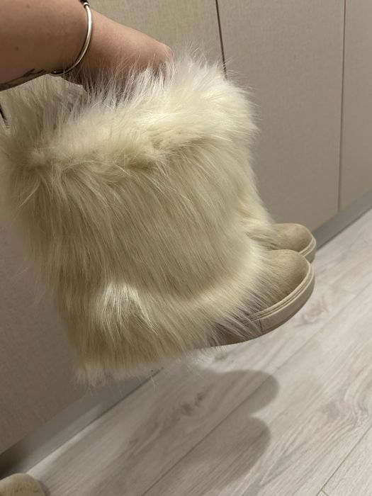 Cizme blana culoare bej