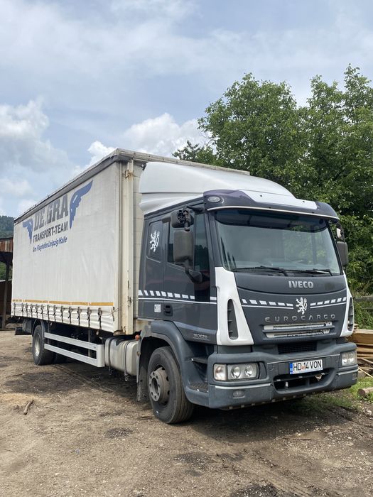 Inchiriez Iveco