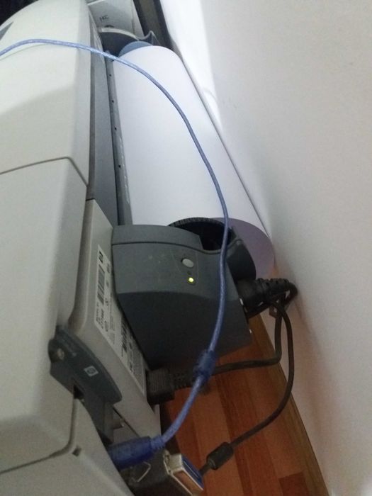 плоттер НР 110  для рулонной бумаги до формата А1