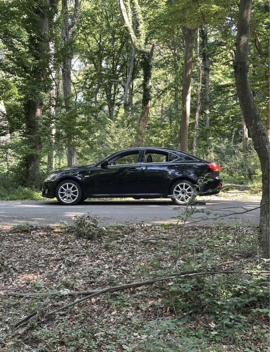 Vand/Schimb Lexus IS220D