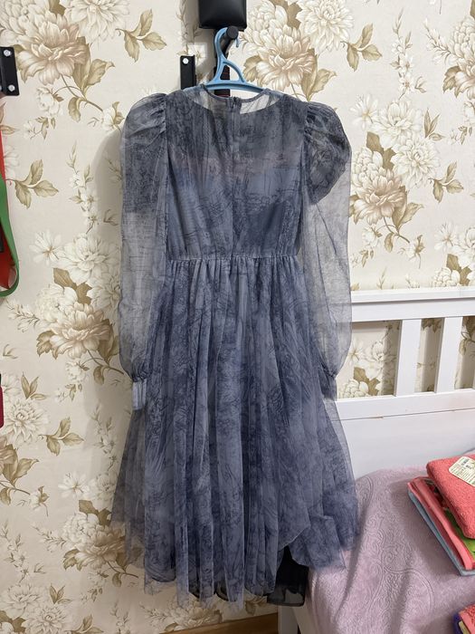 Платье вечернее