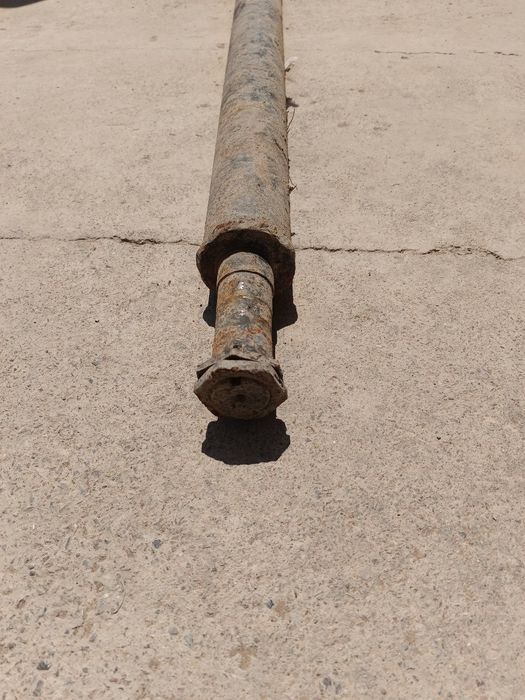 Прицеп мост сотилади УАЗ ступица диска тушади