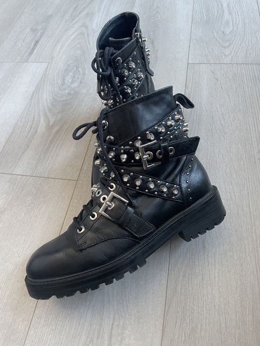 Естествена кожа боти Zara