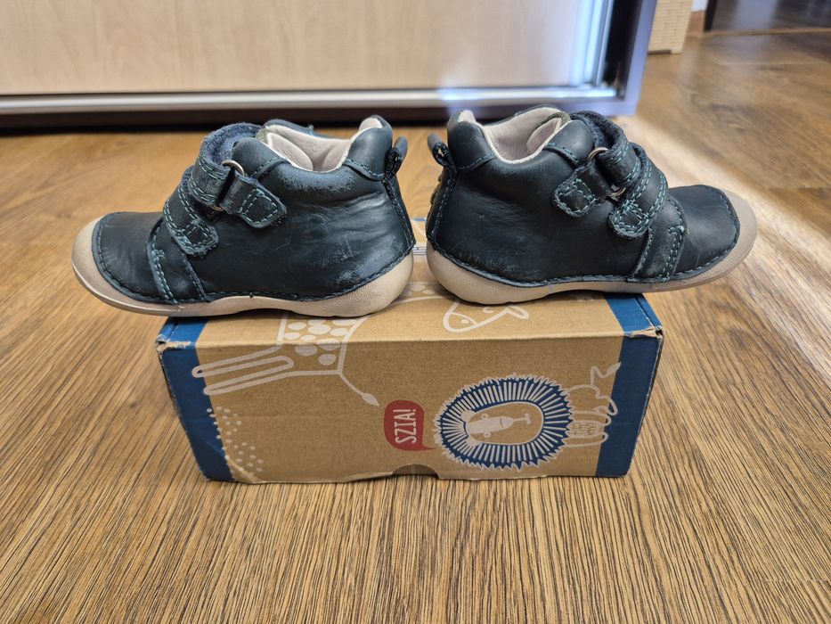 Pantofi sport D.D. Step - marime 20