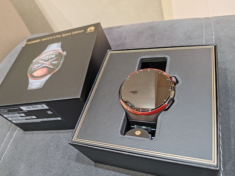 Huawei watch 4 pro space Edition / като НОВ