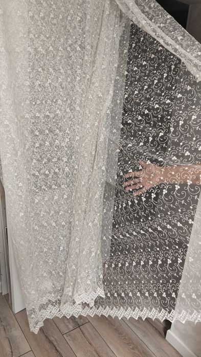 Тюль белого цвета