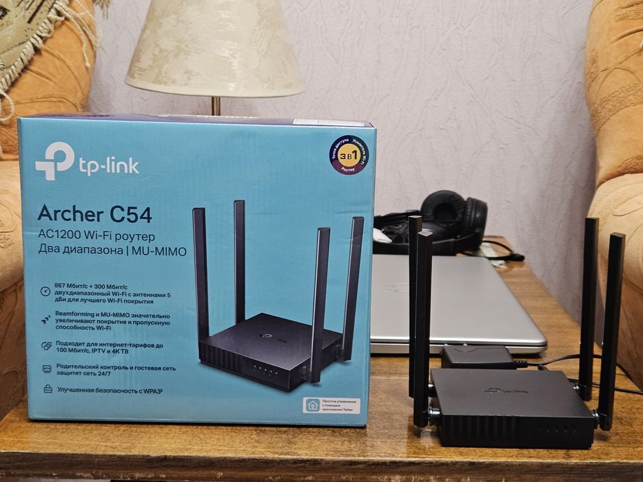 Продам Wi-Fi роутер tp-link модель Archer C 54