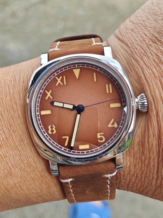 Часы Penerai Radiomir