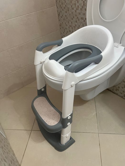 Adaptor/reductor wc cu scara