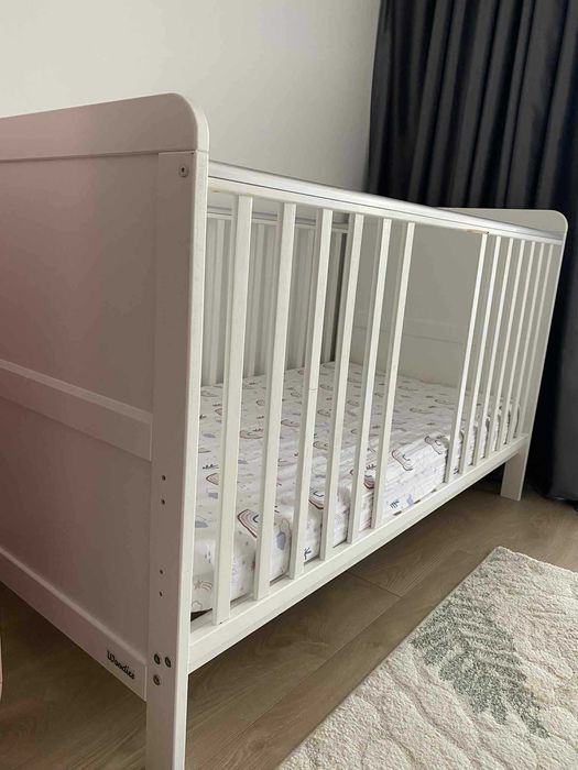 Pătuț Woodies din lemn masiv 140x70 + saltea Sea of Clouds