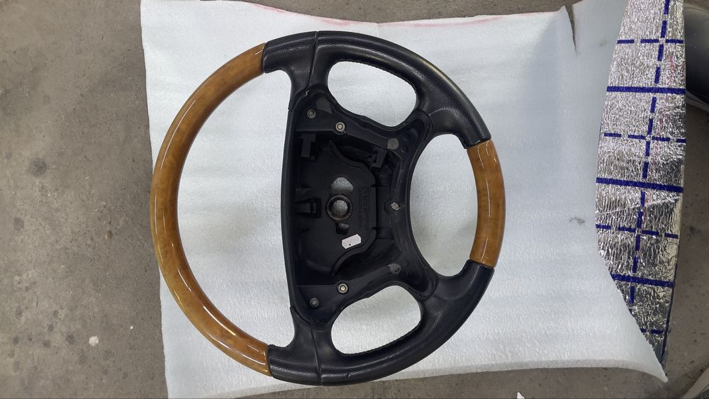 W211 Rul zavod Restayling