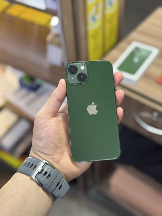 iPhone 13 / 128Gb / 89% / без ремонта