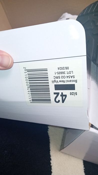 Bocanci piele mas 42 Noi in cutie