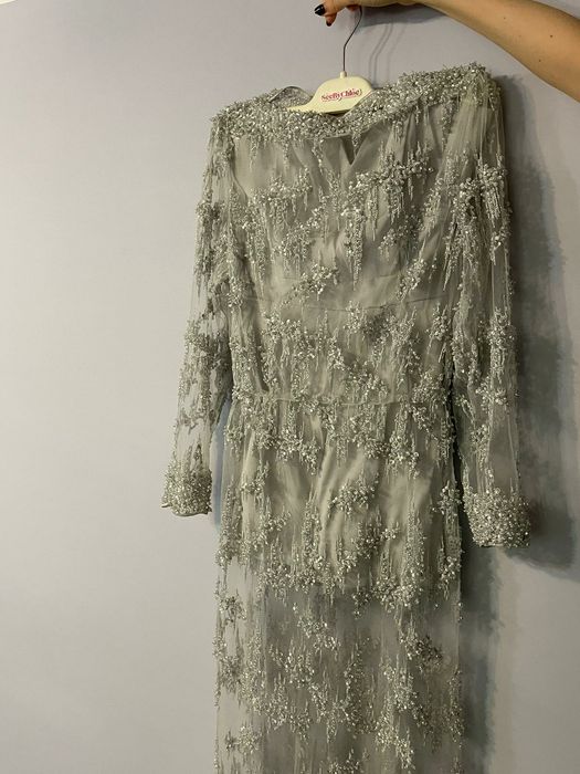Rochie eleganta din dantela cu perle