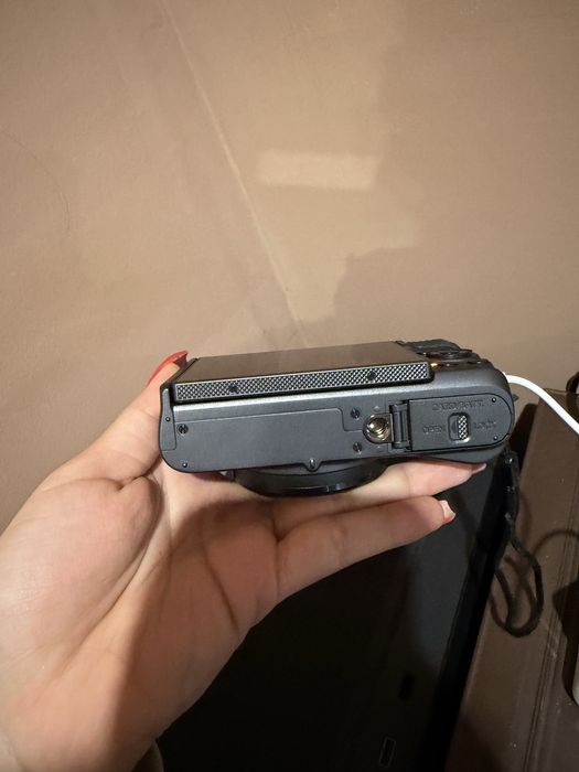 Фотоапарат Canon