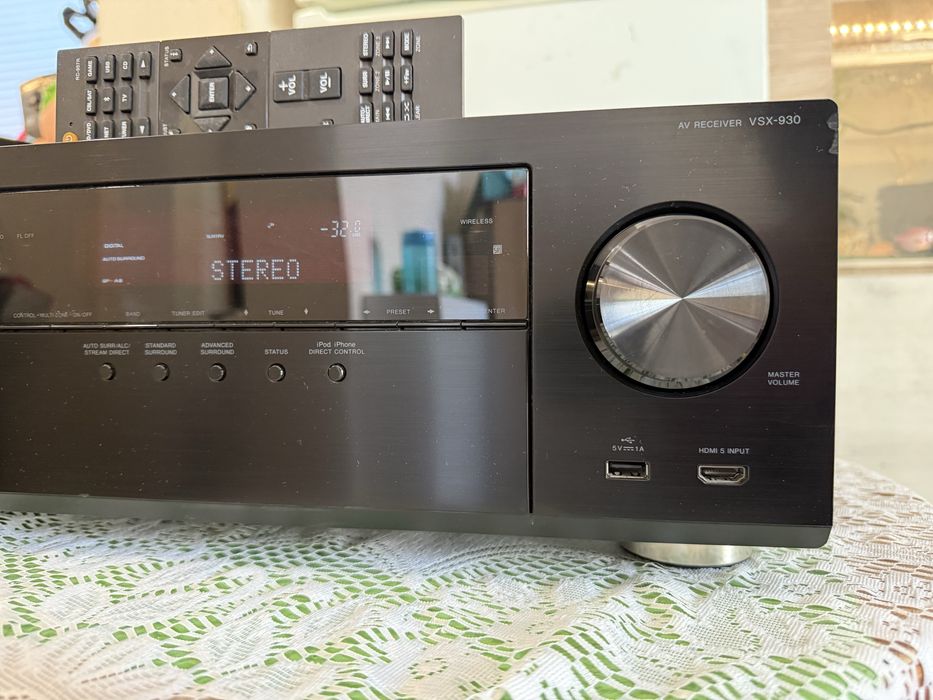 Pioneer VSX-930 Bluetooth Wi-Fi