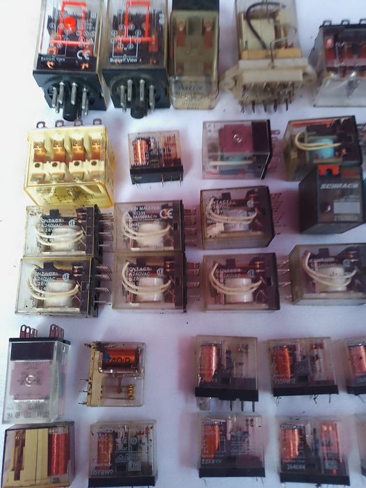 Relee Originale OMRON /DEC/OEG/ Finder / Schrack/ Songle/Asetyc/