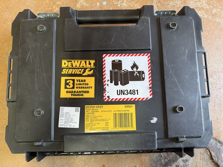 Продам гайковерт DeWALT
