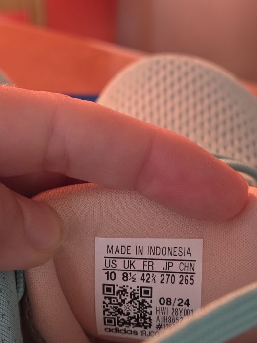 Маратонки  Adidas 43 1/3