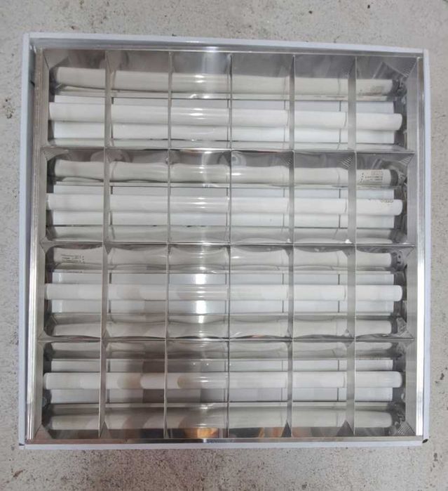 Луминисцентни Тела Лампи Пури Окачен Таван 60х60