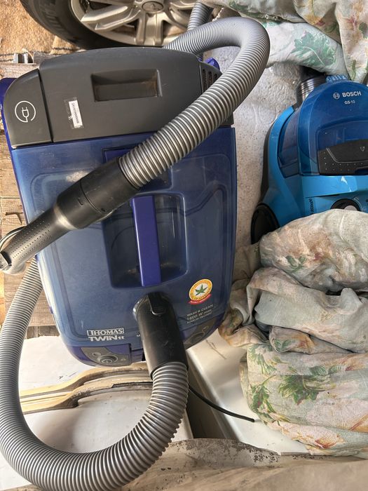 Продам моющий пылесос на запчасти