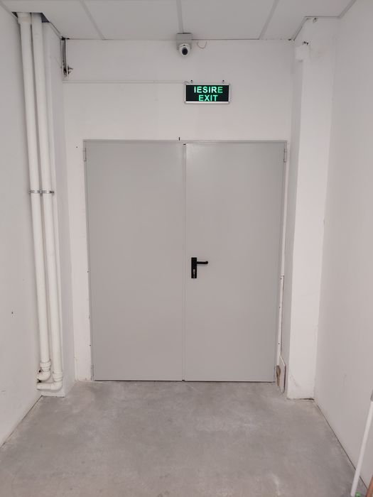 Montaj Uși Interior și Exterior | Montaj Parchet SPC și Laminat | Plinte MDF/PVC | Asamblare Mobilă