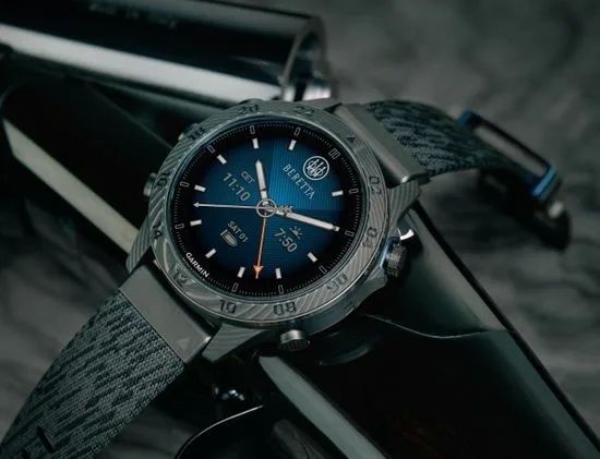 Garmin Marq Commander & Beretta Edition